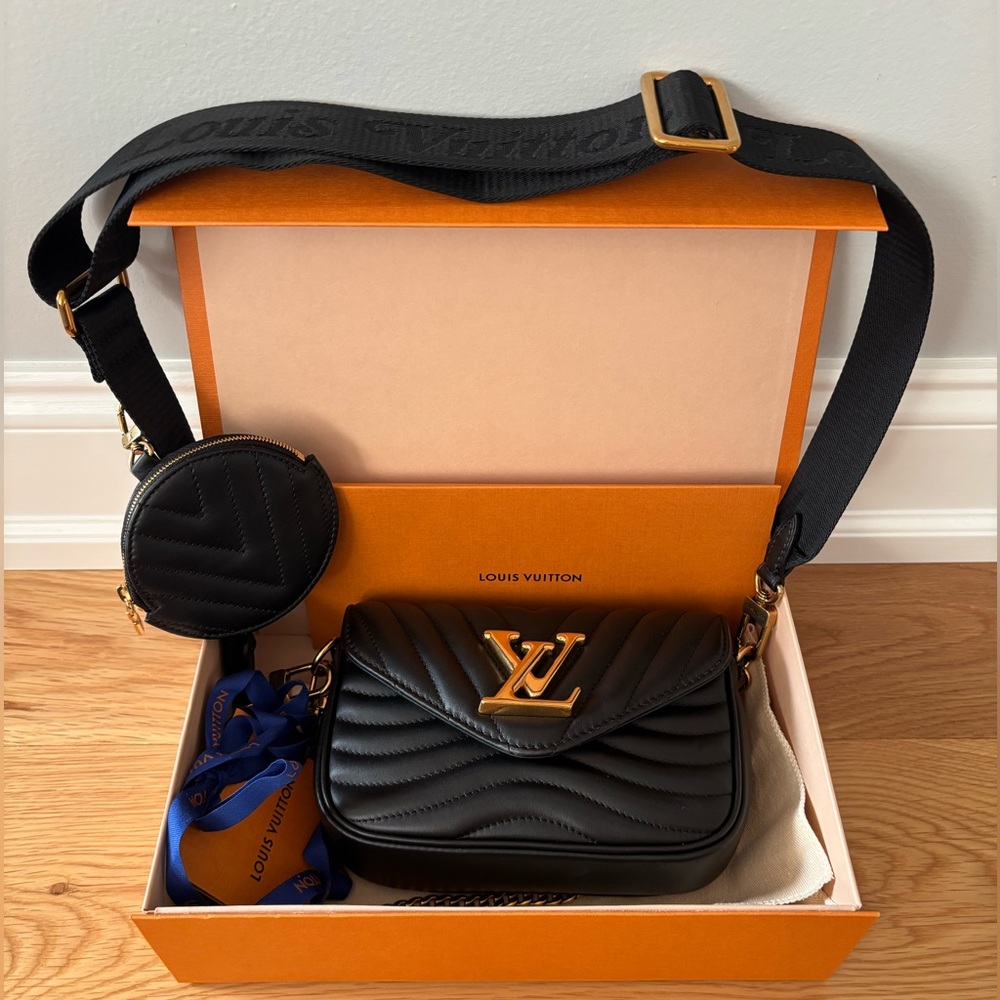 Louis Vuitton Multi-Pochette Leather Crossbody Bag